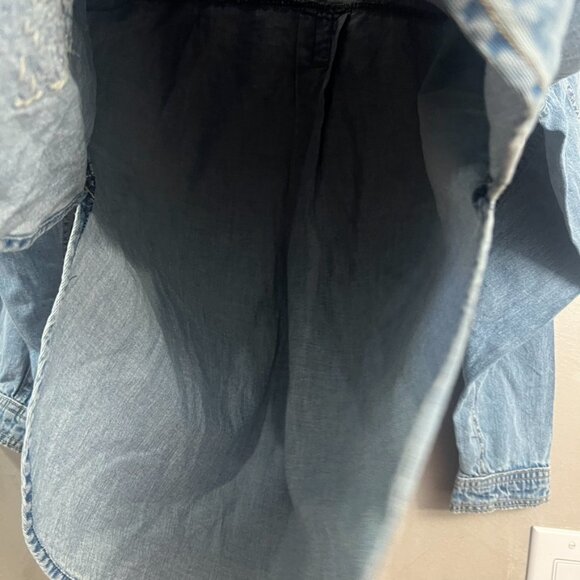 Anthropologie Pilcro Distressed Chambray Shirt - Picture 5 of 6